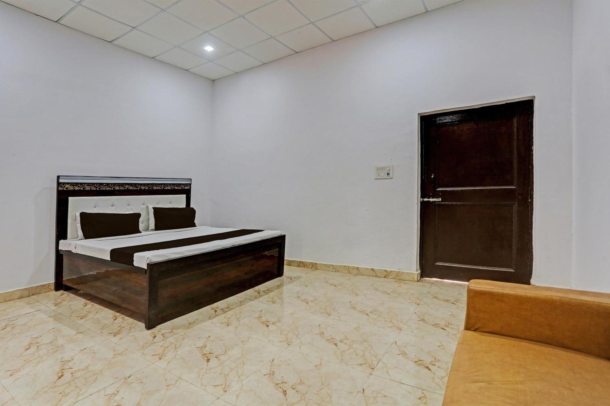 Hotel O Murliwala Wedding Palace And Resort Samalkha Εξωτερικό φωτογραφία