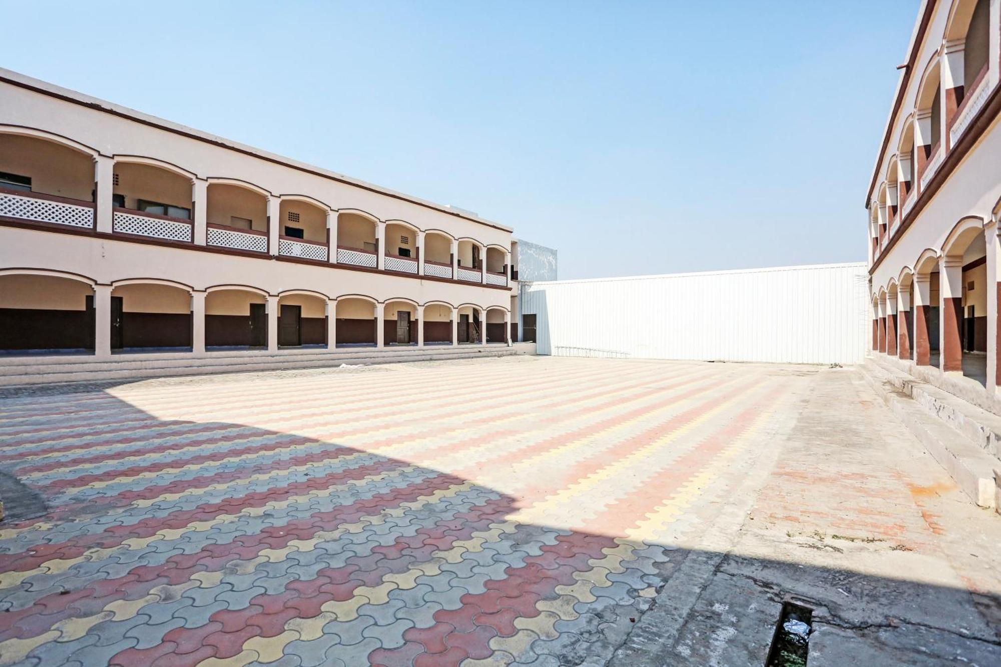 Hotel O Murliwala Wedding Palace And Resort Samalkha Εξωτερικό φωτογραφία